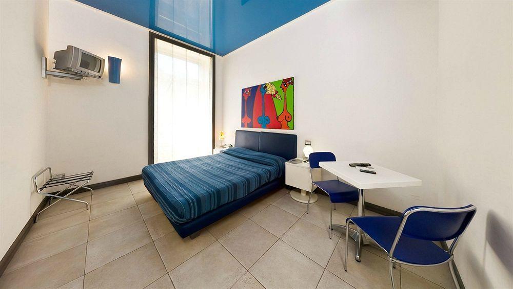 Caracciolo 10 Bed & Breakfast Napoli Dış mekan fotoğraf