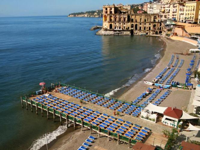 Caracciolo 10 Bed & Breakfast Napoli Dış mekan fotoğraf