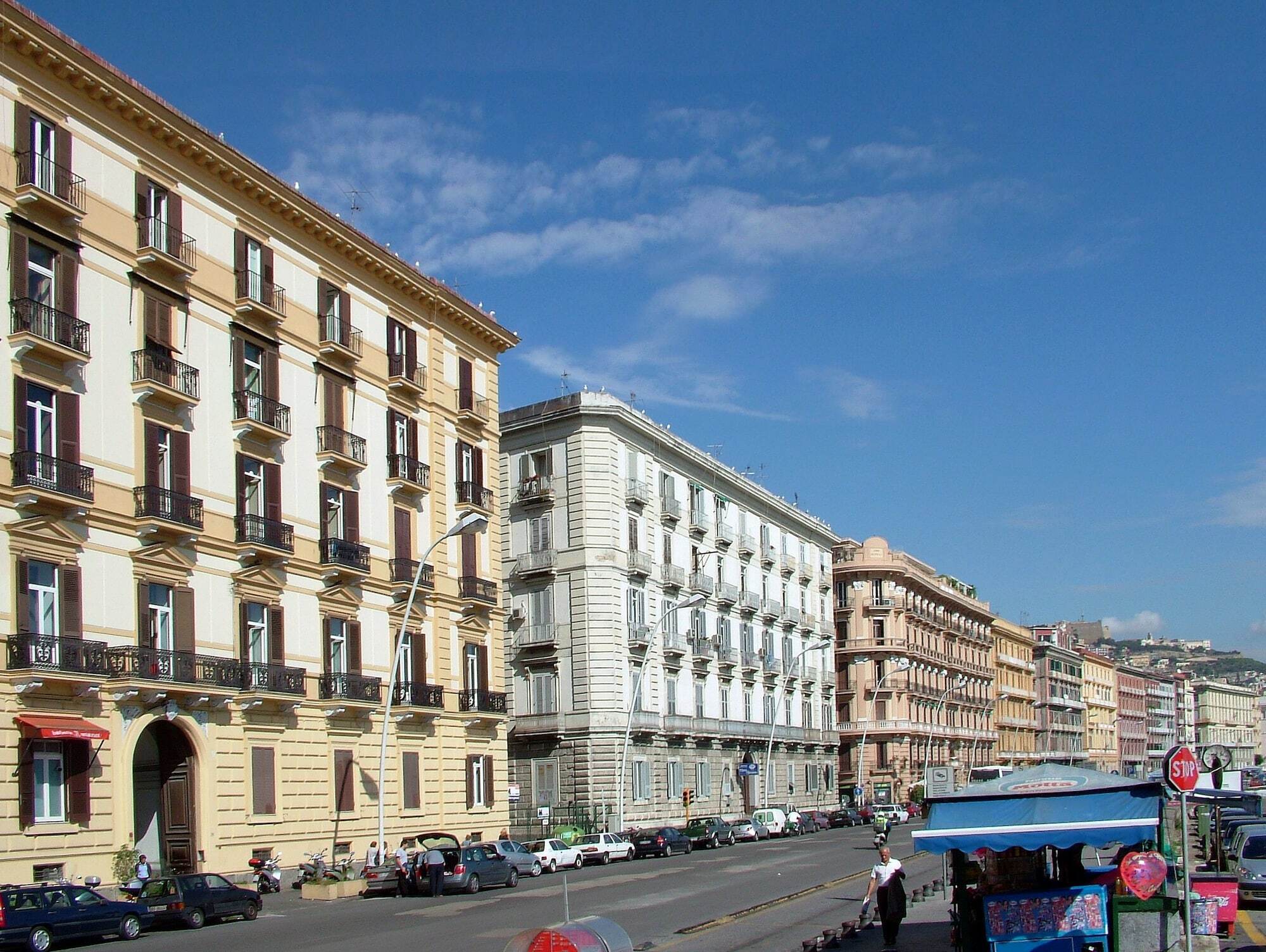 Caracciolo 10 Bed & Breakfast Napoli Dış mekan fotoğraf